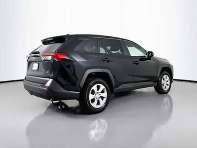 2025 Toyota RAV4, $30149. Photo 7