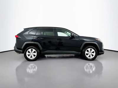 2025 Toyota RAV4, $30149. Photo 8