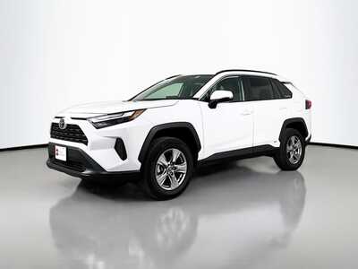 2025 Toyota RAV4, $35533. Photo 3