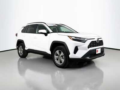 2025 Toyota RAV4, $35533. Photo 1