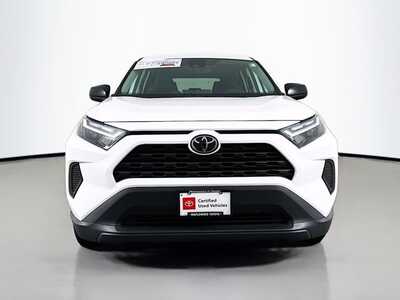 2024 Toyota RAV4, $29977. Photo 2
