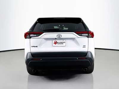 2024 Toyota RAV4, $29977. Photo 6