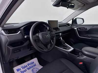 2024 Toyota RAV4, $29977. Photo 9