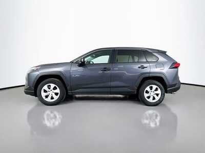 2024 Toyota RAV4, $29977. Photo 4