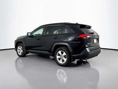 2021 Toyota RAV4, $28477. Photo 5