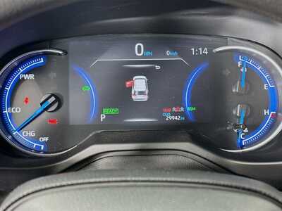 2025 Toyota RAV4, $36121. Photo 12