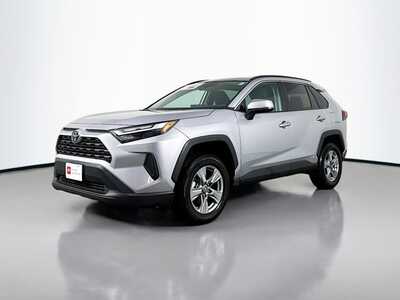 2025 Toyota RAV4, $36121. Photo 3