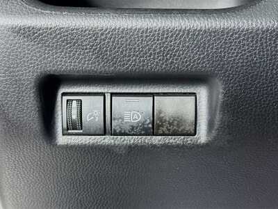 2024 Toyota RAV4, $29977. Photo 10