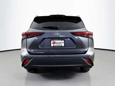 2024 Toyota Highlander, $35977. Photo 6
