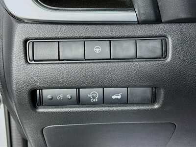 2025 Nissan Rogue, $25977. Photo 10