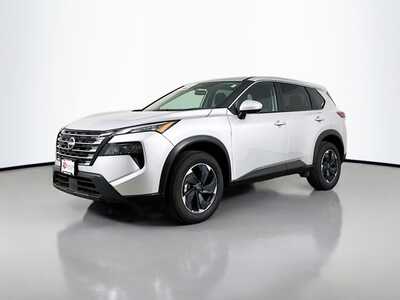 2025 Nissan Rogue, $25977. Photo 3