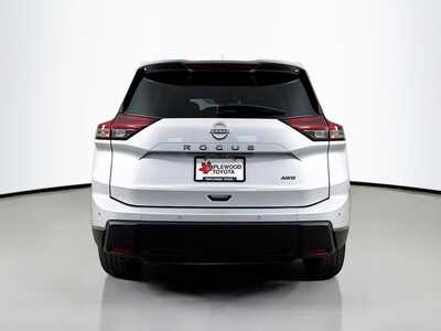 2025 Nissan Rogue, $25977. Photo 6