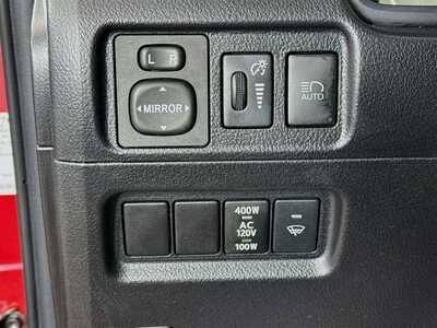 2024 Toyota 4Runner, $42475. Photo 10