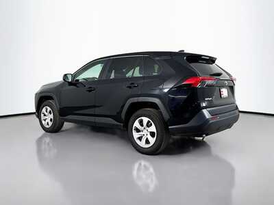 2024 Toyota RAV4, $29977. Photo 5