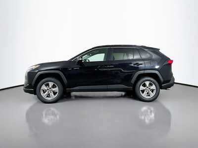 2024 Toyota RAV4, $34977. Photo 4