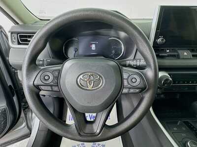 2025 Toyota RAV4, $35977. Photo 11