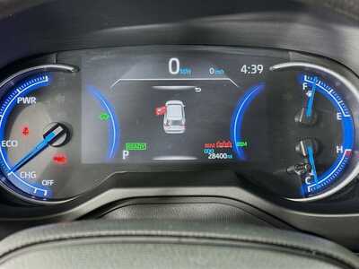 2025 Toyota RAV4, $35977. Photo 12