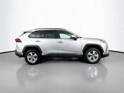 2025 Toyota RAV4, $35977. Photo 8