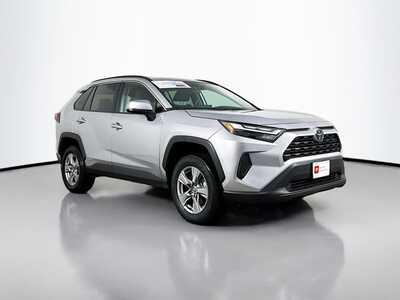 2025 Toyota RAV4, $35977. Photo 1