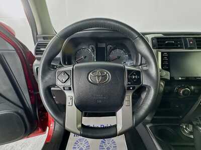 2024 Toyota 4Runner, $39477. Photo 11