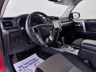 2024 Toyota 4Runner, $39477. Photo 9