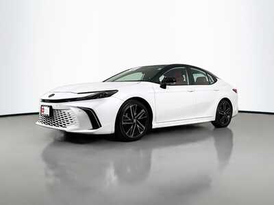 2025 Toyota Camry, $38977. Photo 3