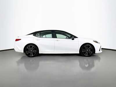 2025 Toyota Camry, $38977. Photo 8