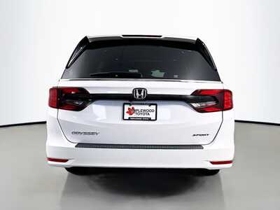 2024 Honda Odyssey, $35977. Photo 6