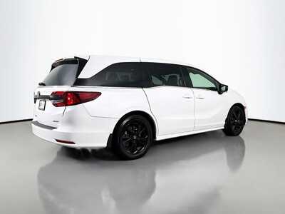 2024 Honda Odyssey, $35977. Photo 7