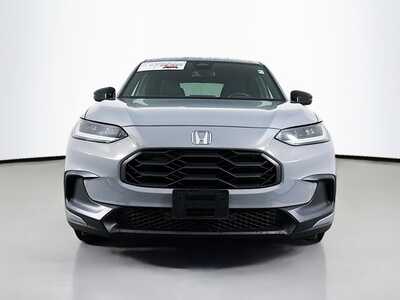 2025 Honda HR-V, $28977. Photo 2