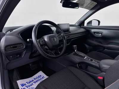 2025 Honda HR-V, $28977. Photo 9
