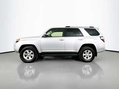 2024 Toyota 4Runner, $45295. Photo 4