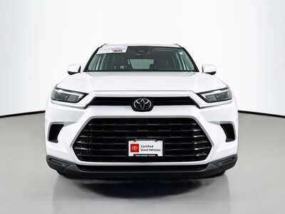 2025 Toyota Grand Highlander, $45977. Photo 2
