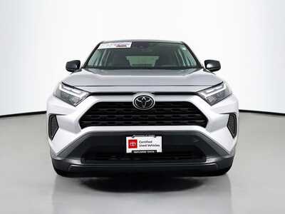 2024 Toyota RAV4, $29977. Photo 2