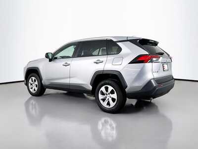 2024 Toyota RAV4, $29977. Photo 5