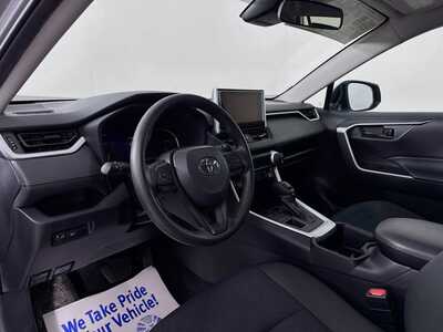 2024 Toyota RAV4, $29977. Photo 9