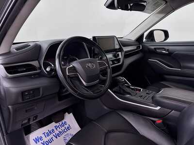 2023 Toyota Highlander, $40965. Photo 9