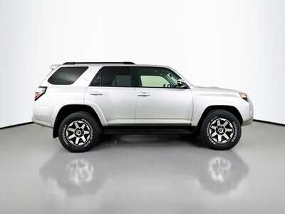 2024 Toyota 4Runner, $42925. Photo 8