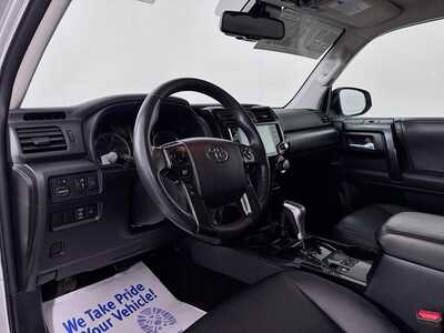 2024 Toyota 4Runner, $42925. Photo 9