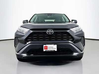 2025 Toyota RAV4, $30599. Photo 2