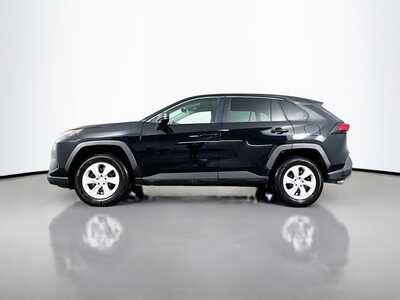 2025 Toyota RAV4, $30599. Photo 4