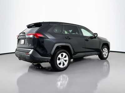 2025 Toyota RAV4, $30599. Photo 7