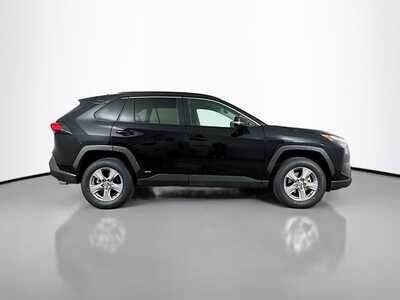 2024 Toyota RAV4, $34977. Photo 8