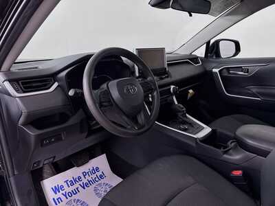 2024 Toyota RAV4, $34977. Photo 9