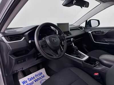 2024 Toyota RAV4, $28217. Photo 9