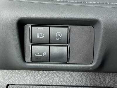 2025 Toyota Highlander, $45977. Photo 10