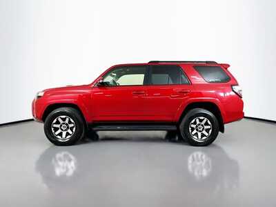 2024 Toyota 4Runner, $45977. Photo 4