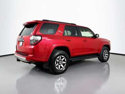 2024 Toyota 4Runner, $45977. Photo 7