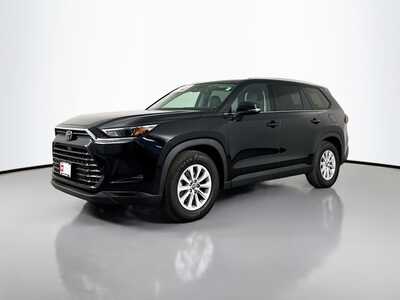 2025 Toyota Grand Highlander, $48120. Photo 3