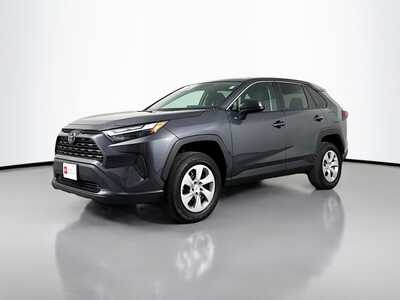 2024 Toyota RAV4, $29477. Photo 3